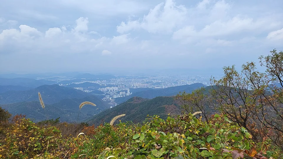 무등산에서 바라본 전경 · 2023년