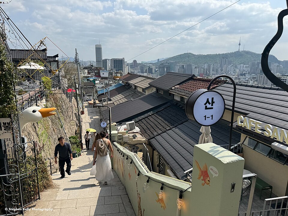 이화벽화마을의 골목